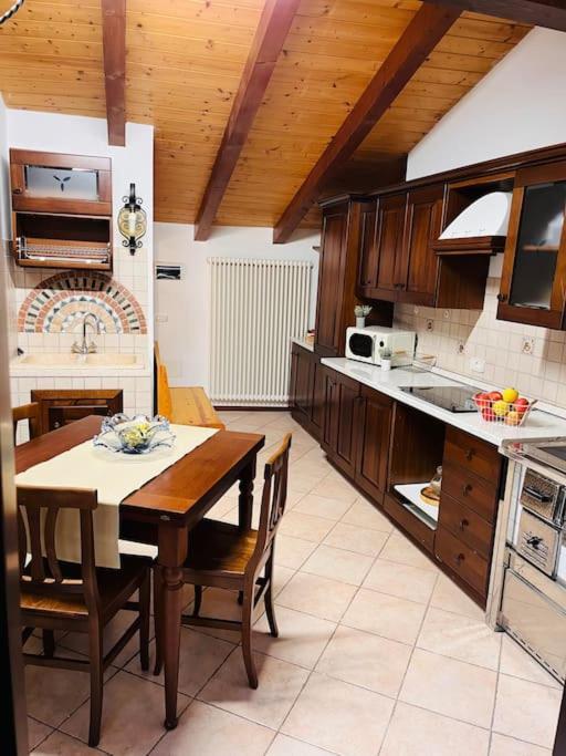 Casa Mario Apartment Riva del Garda Luaran gambar