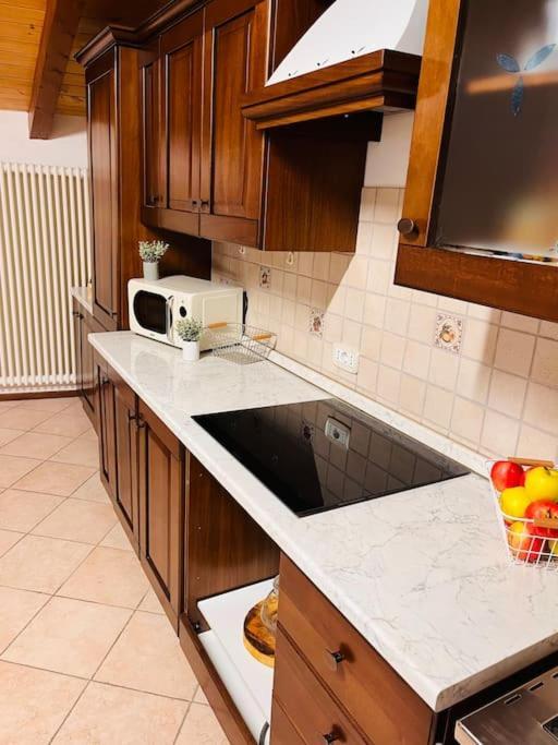 Casa Mario Apartment Riva del Garda Luaran gambar