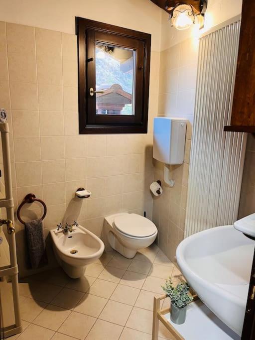 Casa Mario Apartment Riva del Garda Luaran gambar