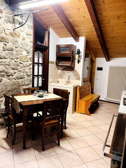 Casa Mario Apartment Riva del Garda Luaran gambar