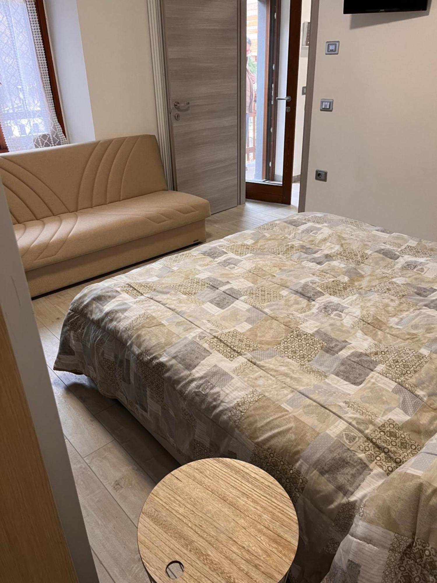 Casa Mario Apartment Riva del Garda Luaran gambar